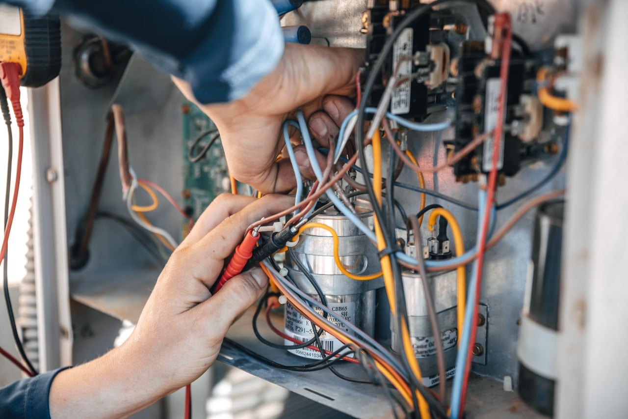 AC Repair, Image 7