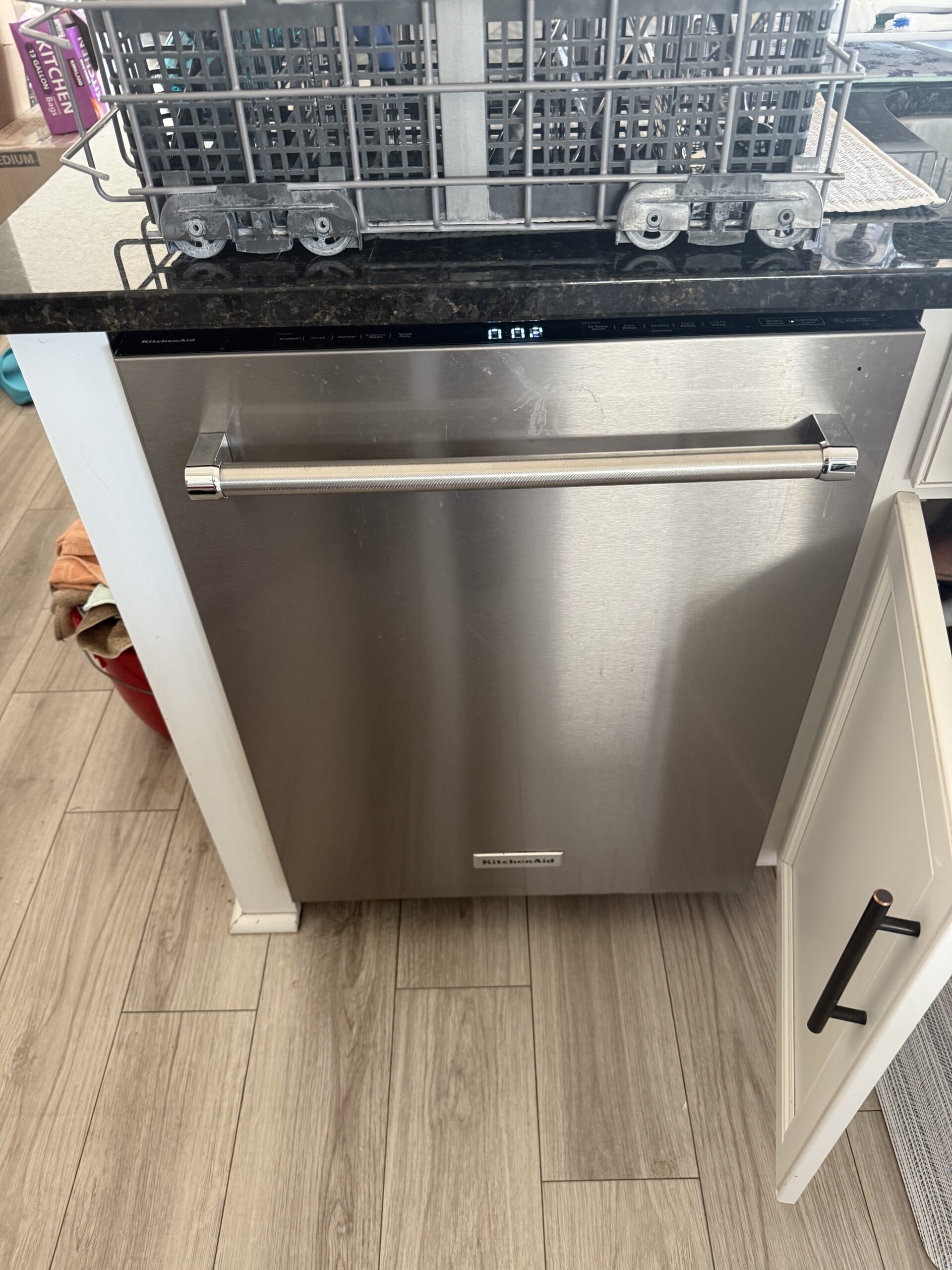 Dishwasher Installation, Image 2 Dishwasher Installation, Image 2